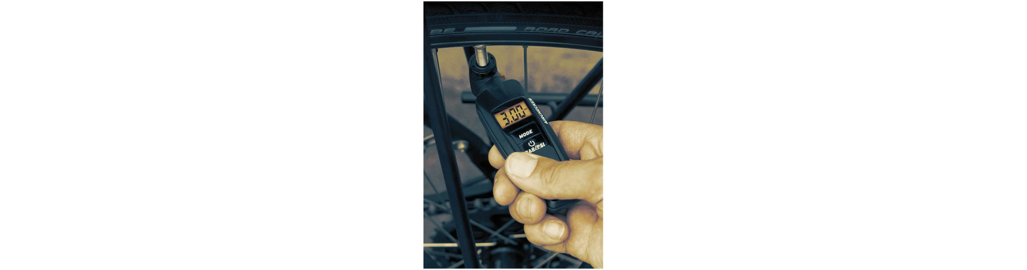 SKS Outil Mesure De Pression Airchecker 2 SKS Outil Mesure De Pression Airchecker – Image 2